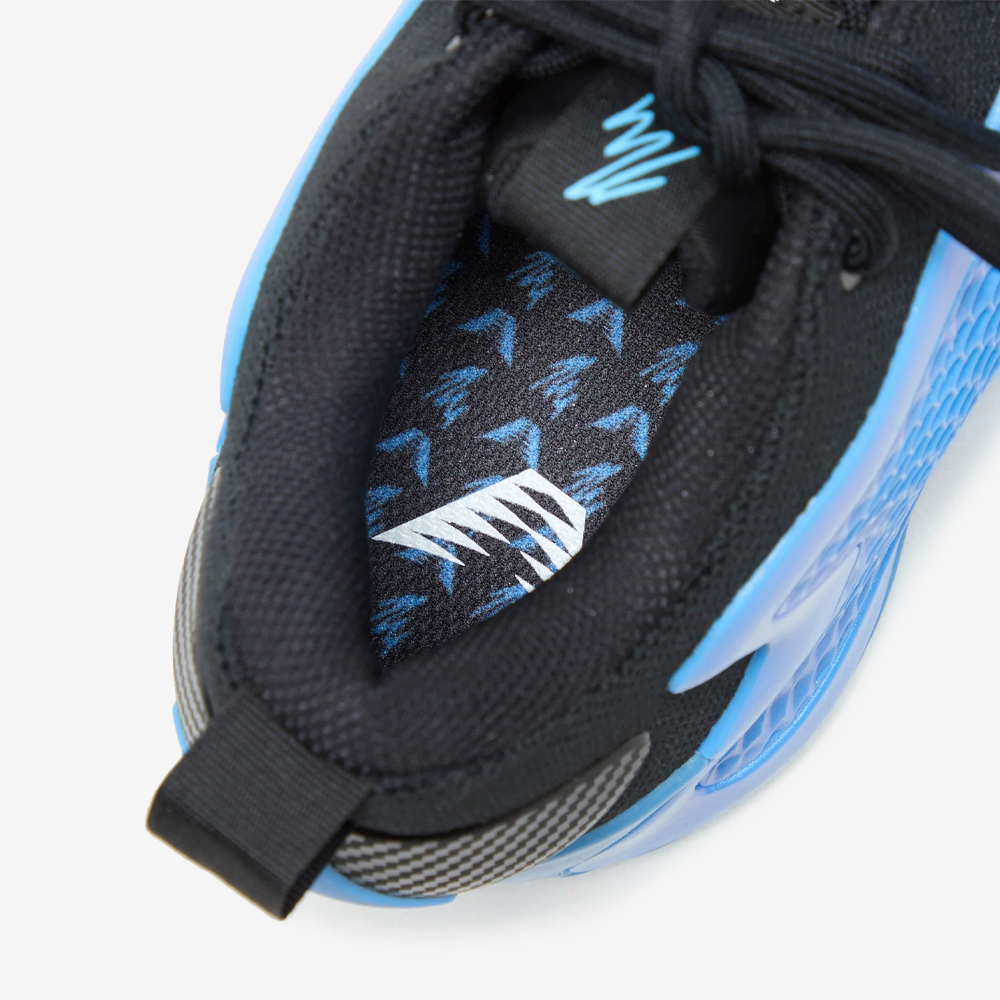 Anthony Edwards 1 Low, Nick's Gift#109736