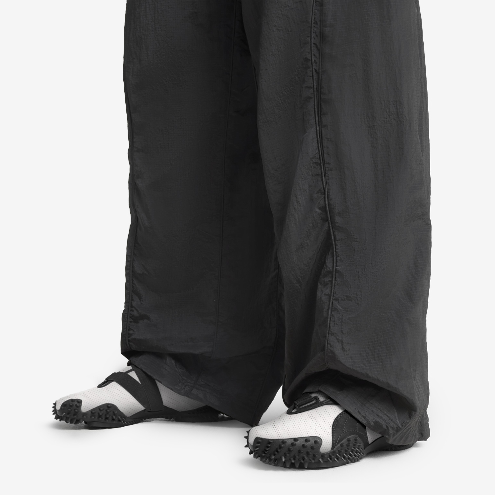 Mostro Perforated, White/Black#110029