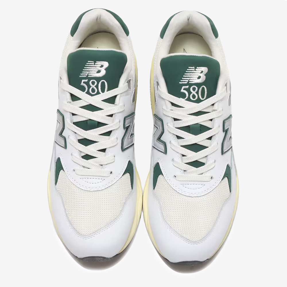 580, White/Nightwatch Green#110735