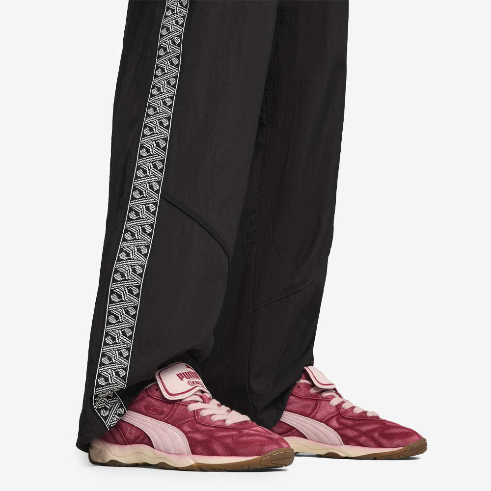 King Indoor The NeverWorn V, Dark Crimson#110067