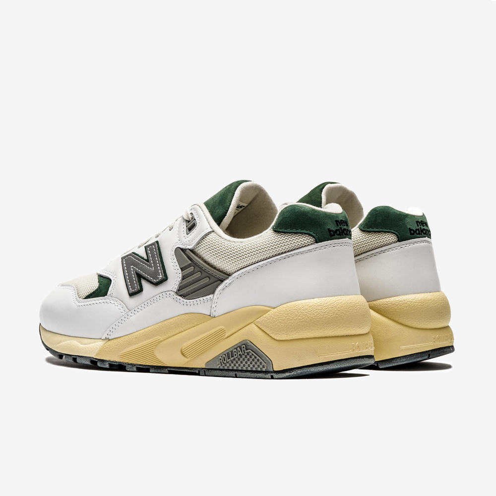 580, White/Nightwatch Green#110733
