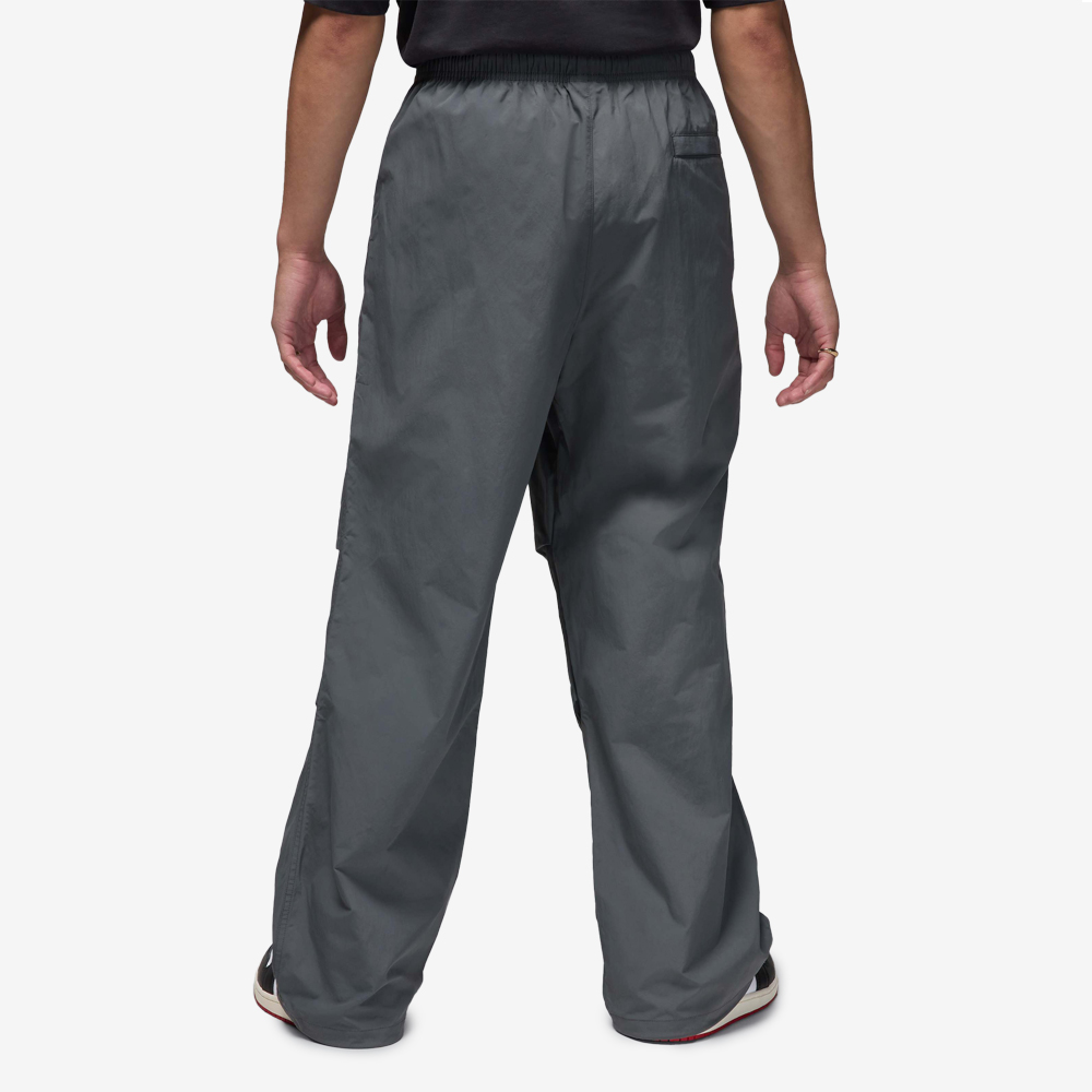 Essentials Woven Trousers, Iron Grey#110576