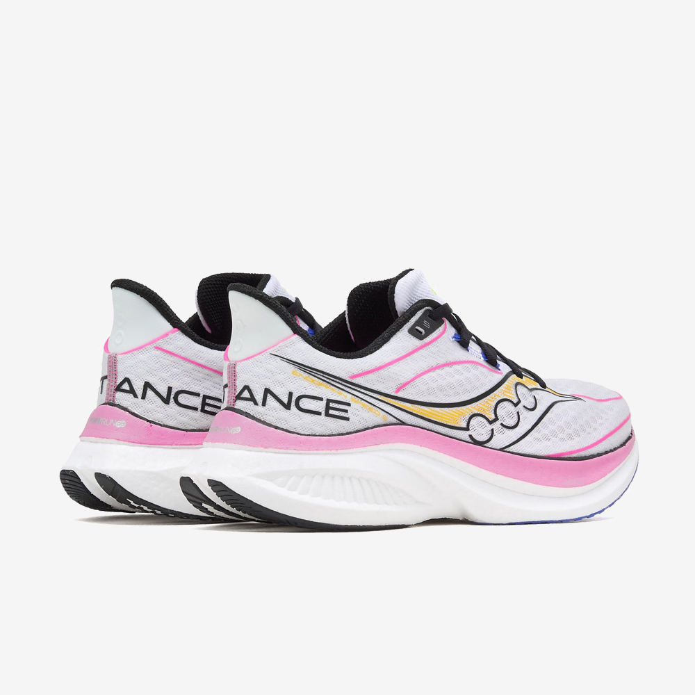 DISTANCE x Saucony Endorphin Speed 5, White/Pink#112551