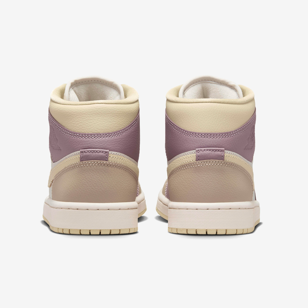 Wmns AJ 1 Mid, Team Gold/Taupe#113587