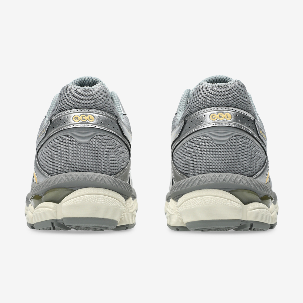 GEL-CUMULUS 16, Cream/Clay Grey#112469