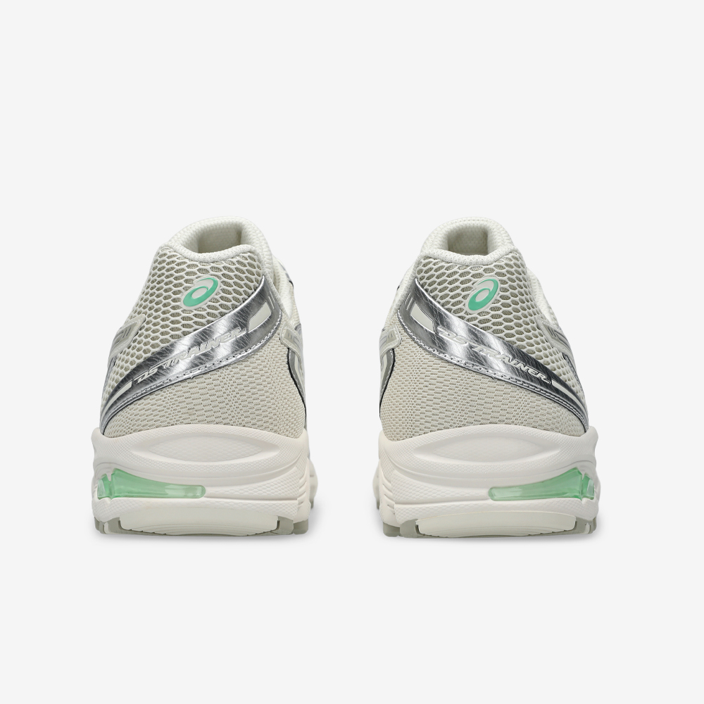 GEL-DS TRAINER 14, Cream/Fossil#112526