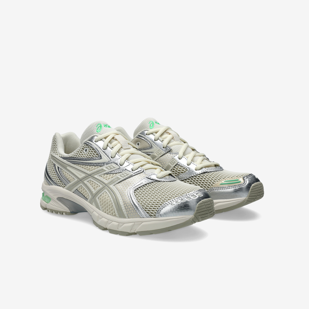 GEL-DS TRAINER 14, Cream/Fossil