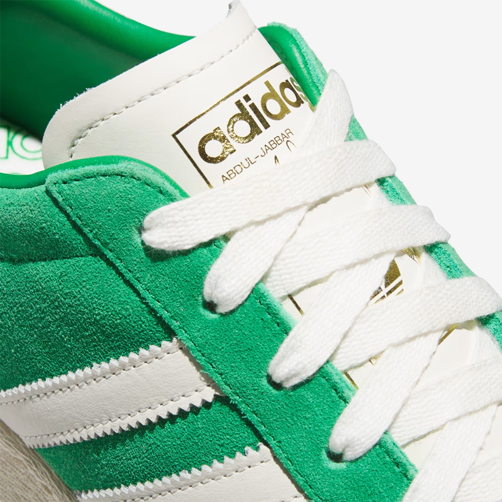 Jabbar Low, Green/Cream White/Gold Metallic#114434