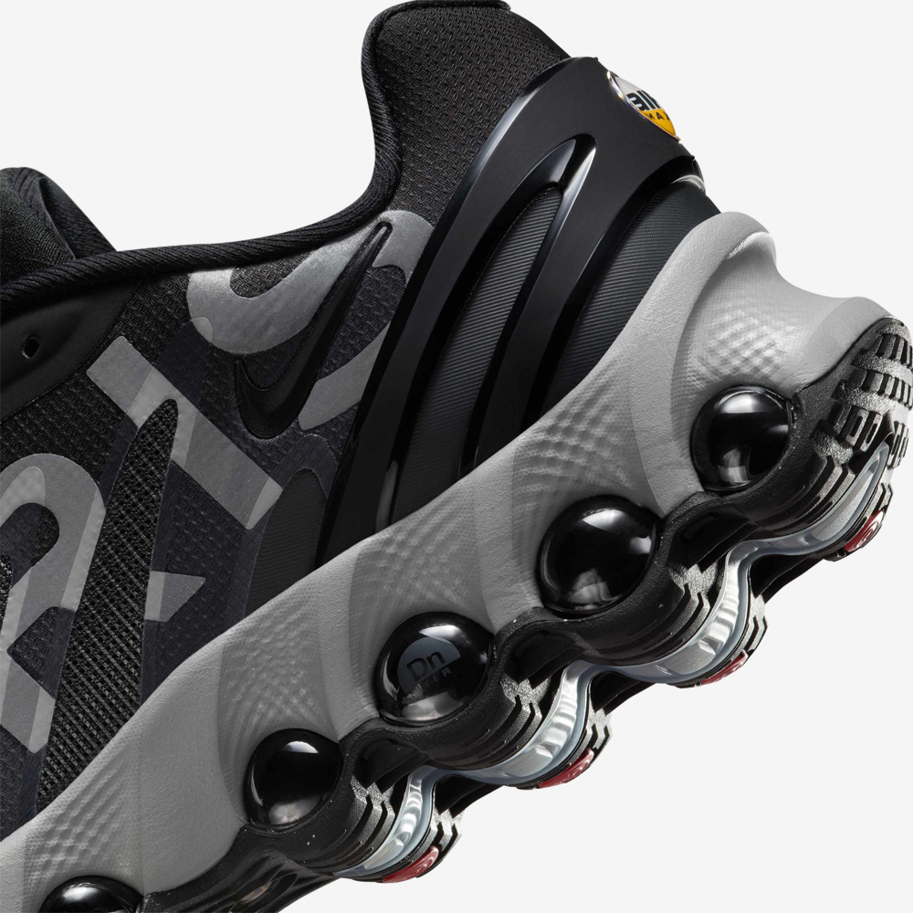 PSG x Air Max Dn8 PRM, Black/Anthracite/Particle Grey#112434