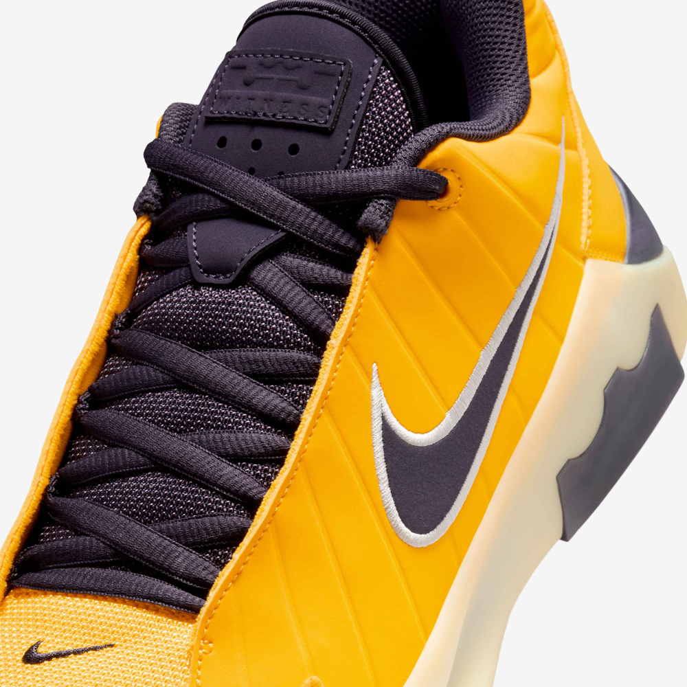 LeBron Witness IX, Amarillo/Soft Yellow#112400
