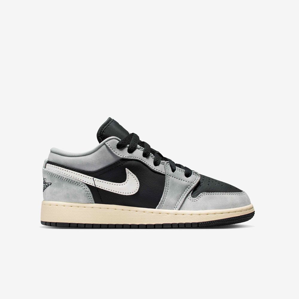 AJ 1 Low SE (GS), Light Smoke Grey#112339