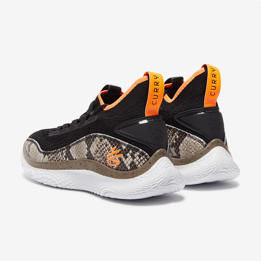 Curry Flow 8, Strike & Flow#108973