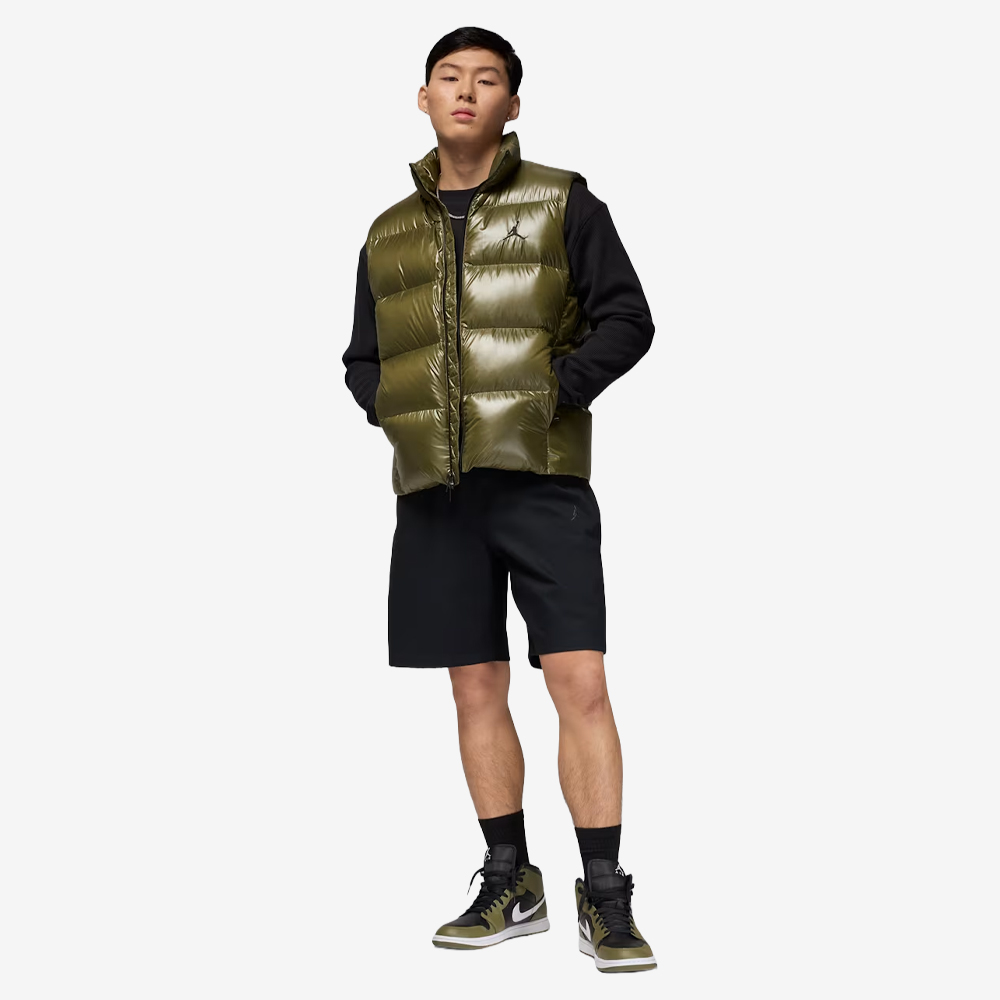 Essentials Woven Shorts, Black/Anthracite#111721