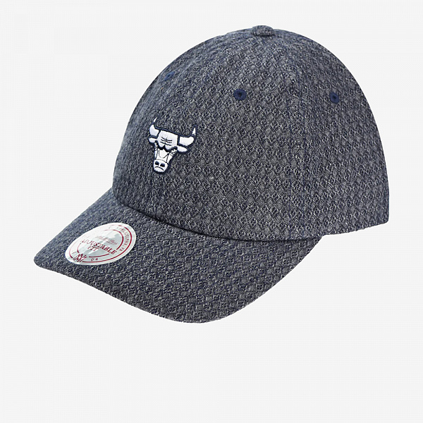 Chicago Bulls NBA Reverse Denim Slouch Strapback, Navy/Black